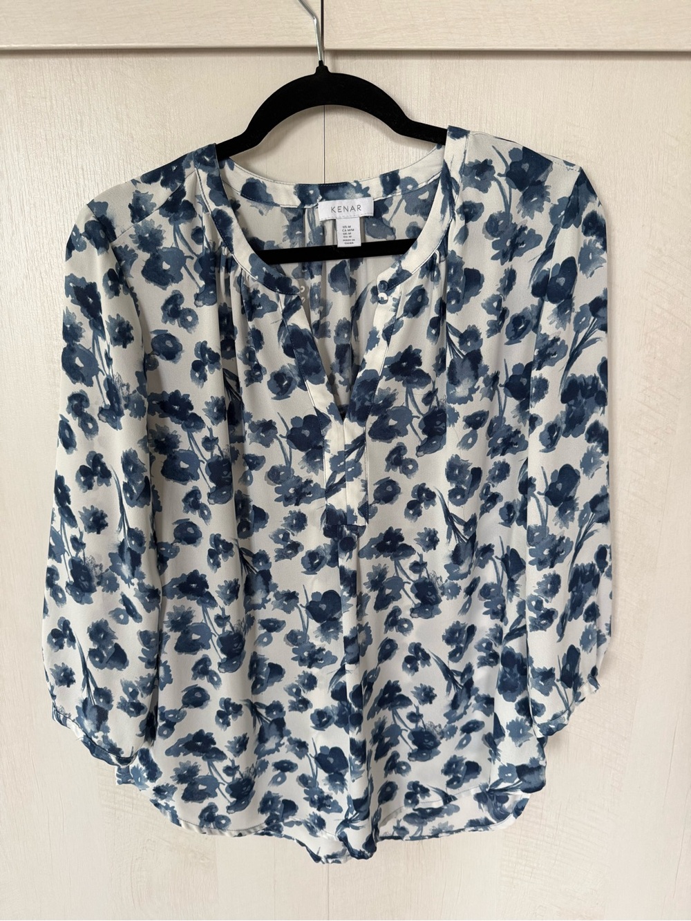 Kenar Women's Navy Floral Split-Neck Blouse - Size M